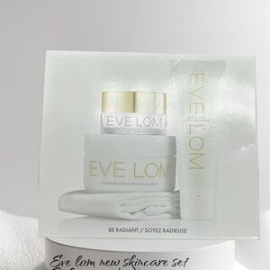 Evelom skincare set. Perfect for a gift for your self or someone special.
